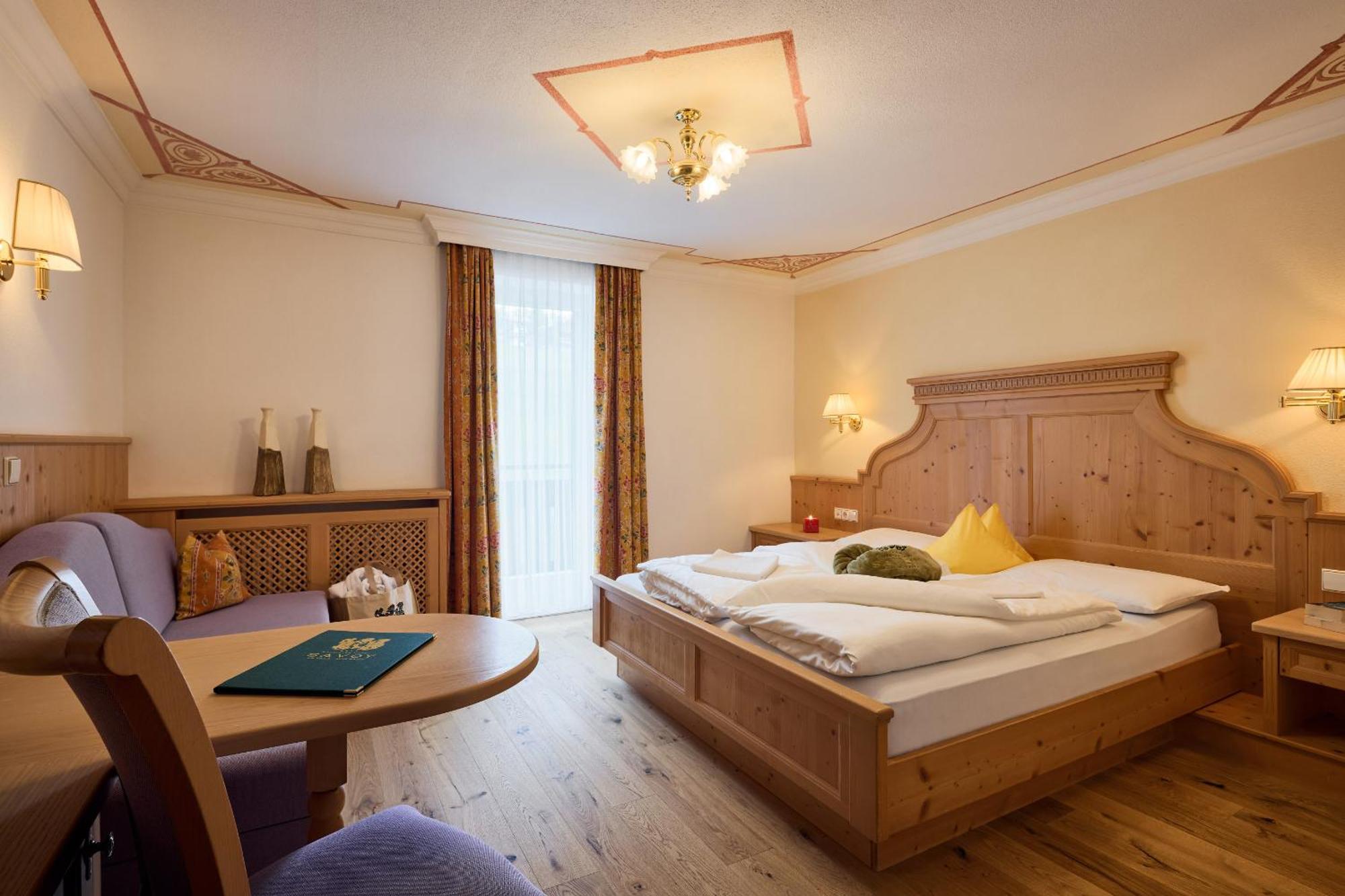 Dolomites Wellness Hotel Savoy La Villa  Exterior photo