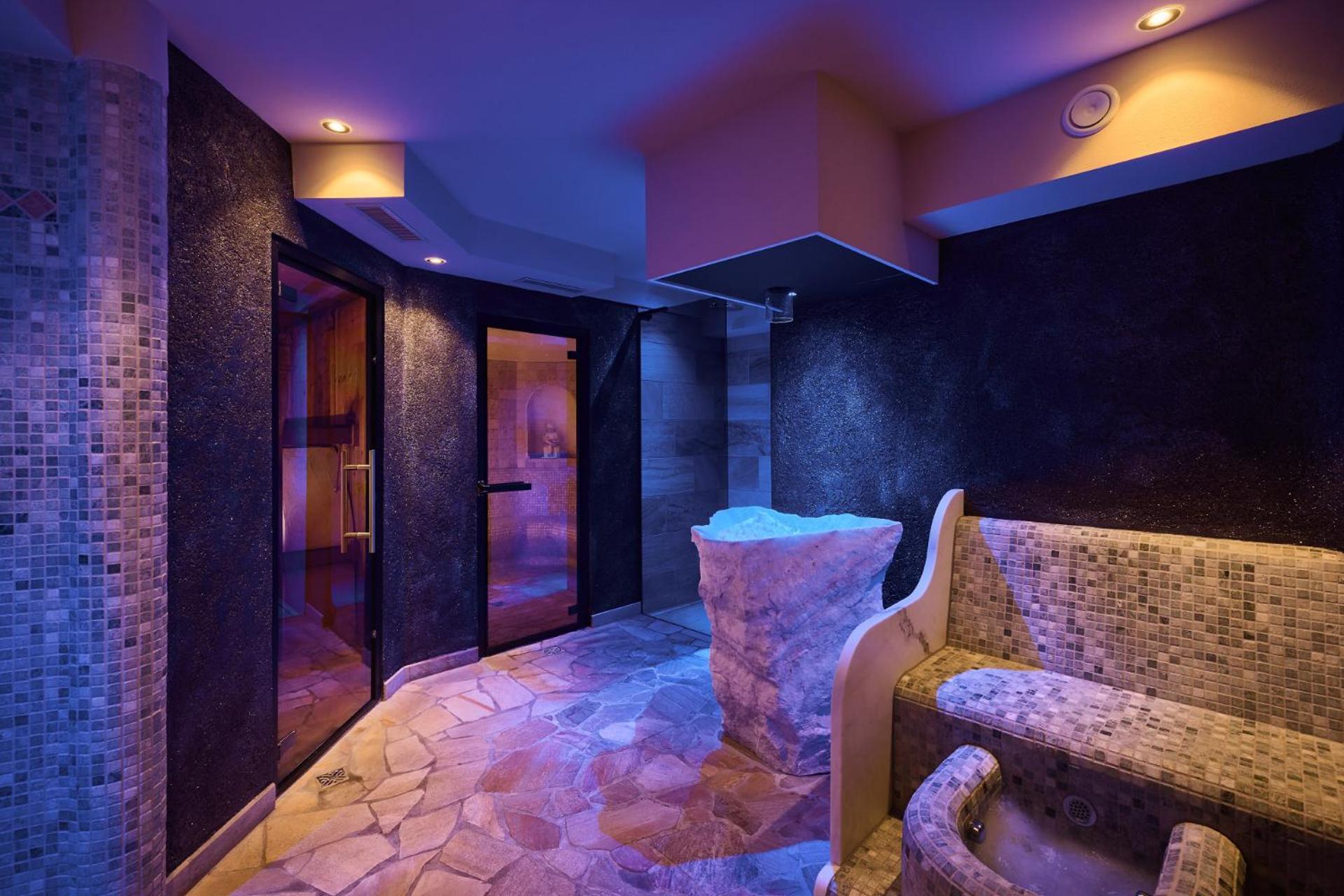 Dolomites Wellness Hotel Savoy La Villa  Exterior photo